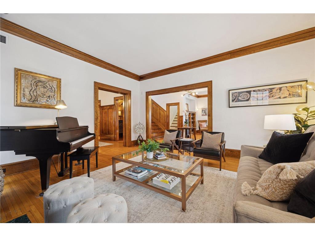 1912 Irving Avenue S Minneapolis MN 55403 7013017 image14