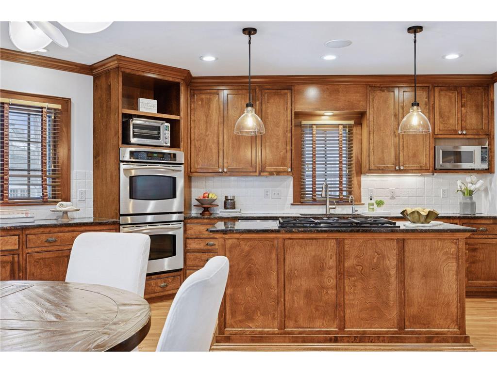 1912 Irving Avenue S Minneapolis MN 55403 7013017 image30