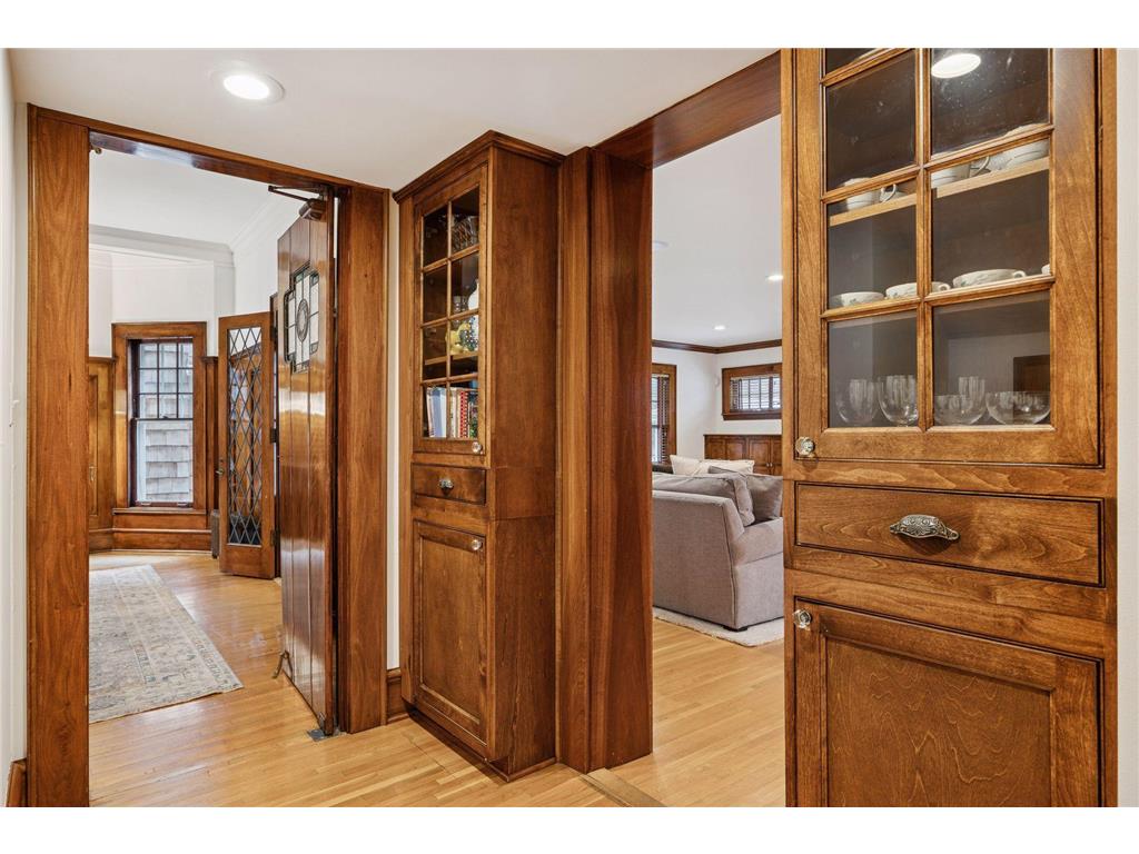 1912 Irving Avenue S Minneapolis MN 55403 7013017 image35