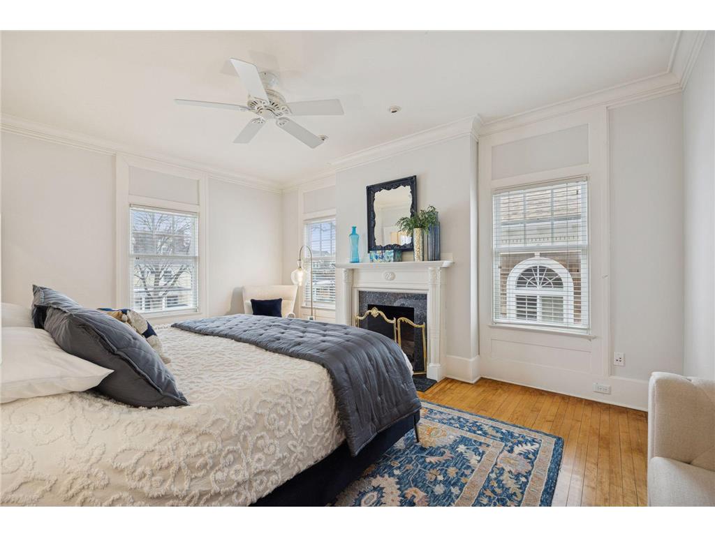 1912 Irving Avenue S Minneapolis MN 55403 7013017 image39