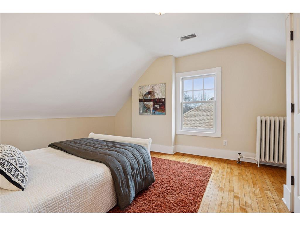 1912 Irving Avenue S Minneapolis MN 55403 7013017 image52