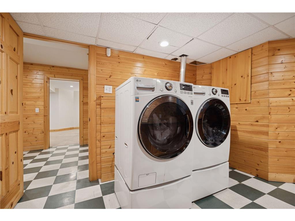 1912 Irving Avenue S Minneapolis MN 55403 7013017 image64