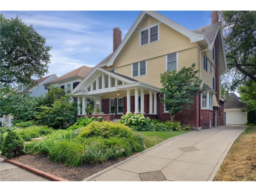 1912 Irving Avenue S Minneapolis MN 55403 7013017 image7