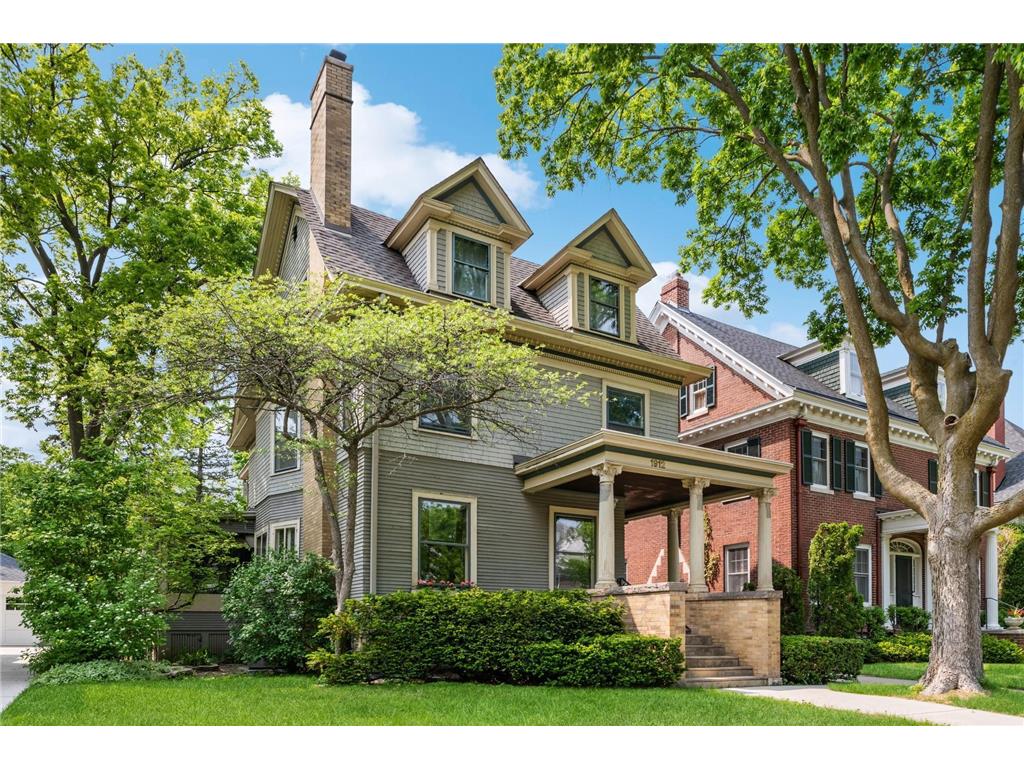 1912 James Avenue S Minneapolis MN 55403 6358508 image1