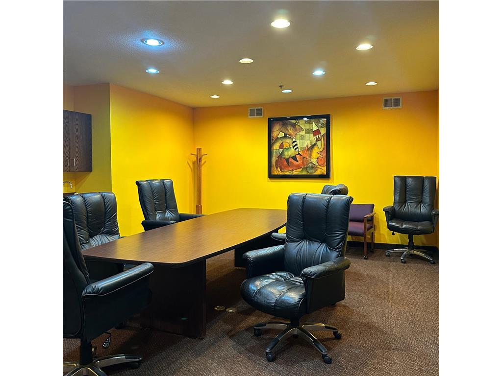 1912 Lexington Avenue N Roseville MN 55113 6588385 image10