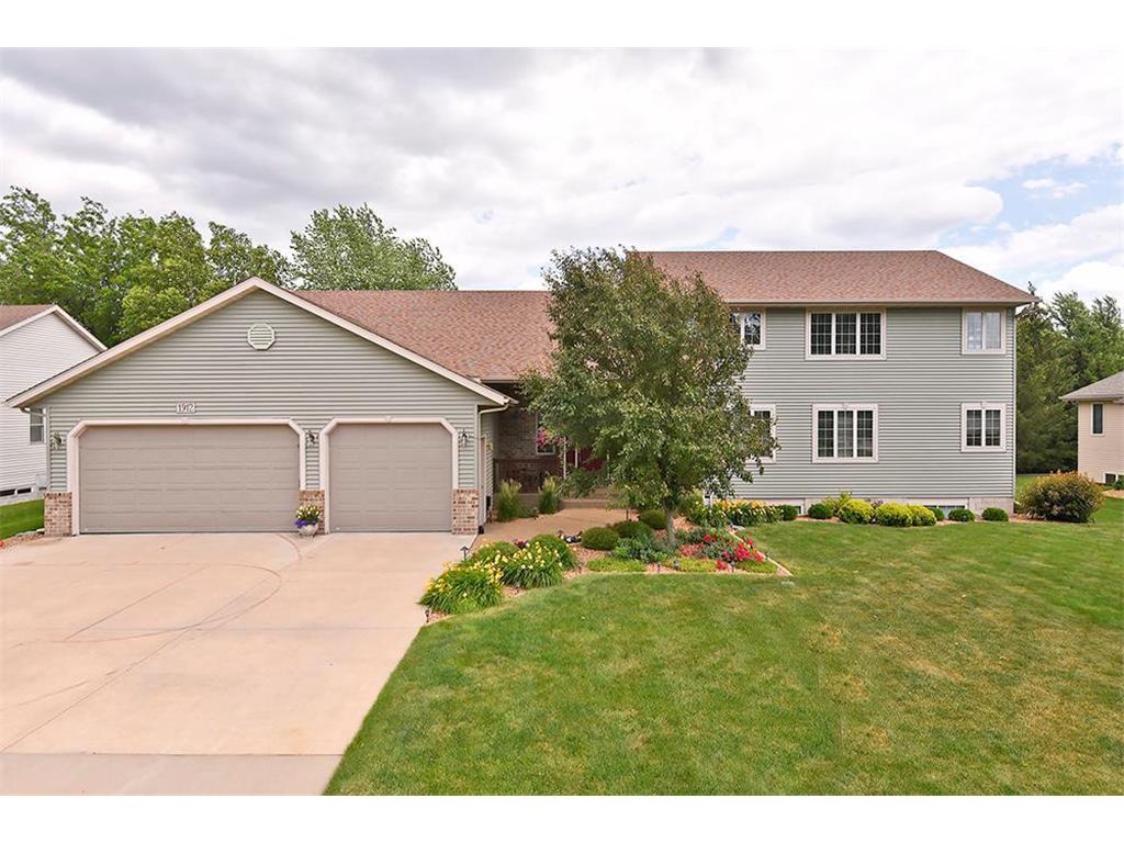 1912 Pheasant Run Drive NE, Owatonna, MN, 55060 MLS 6218800 Edina