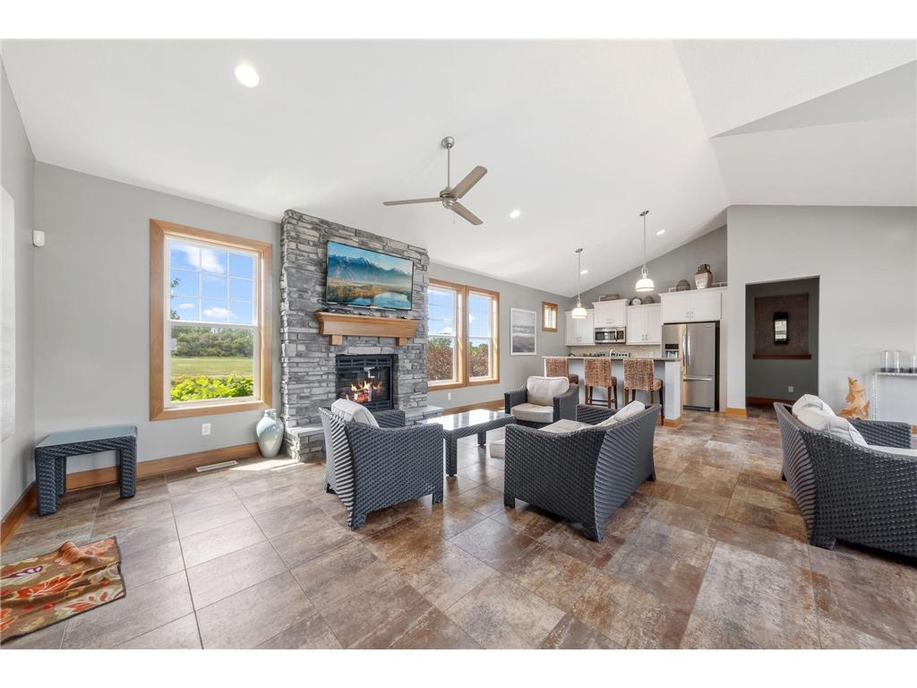 19129 Iden Avenue Lakeville MN 55044 7079622 image34