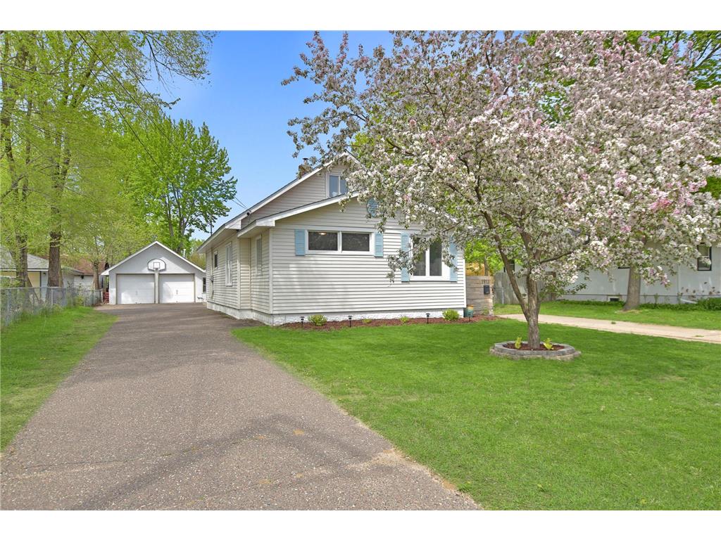 1913 4th Street, White Bear Lake, MN, 55110 MLS 6189970 Edina Realty