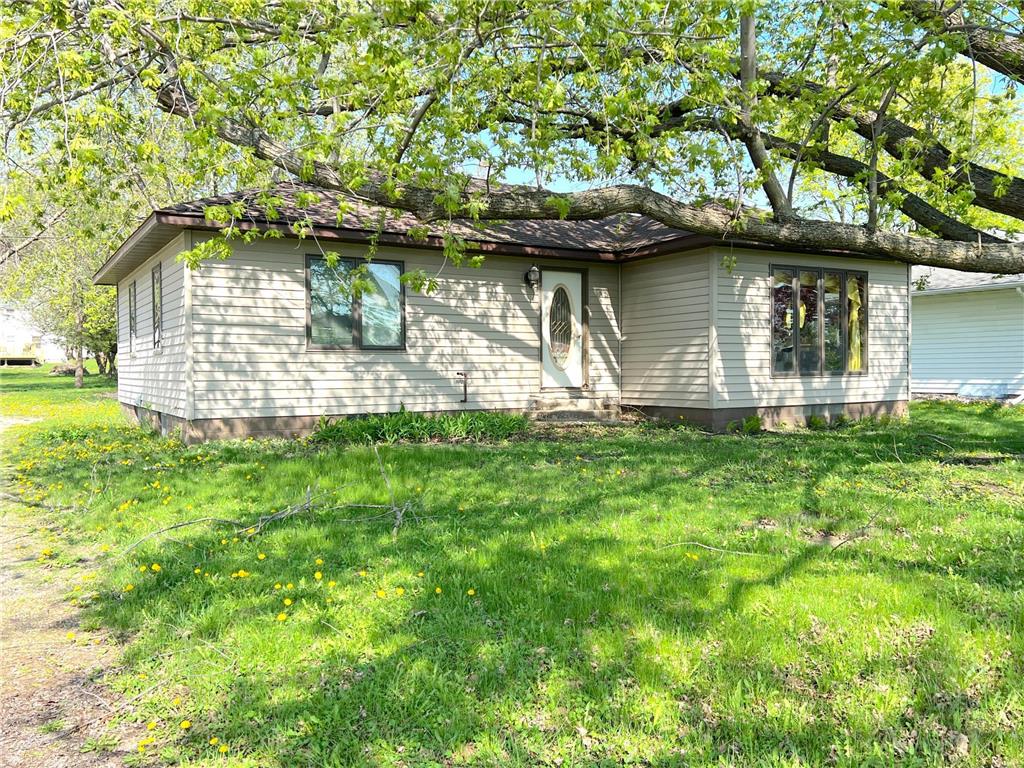 1913 Bridge Avenue Albert Lea MN 56007 6367647 image1