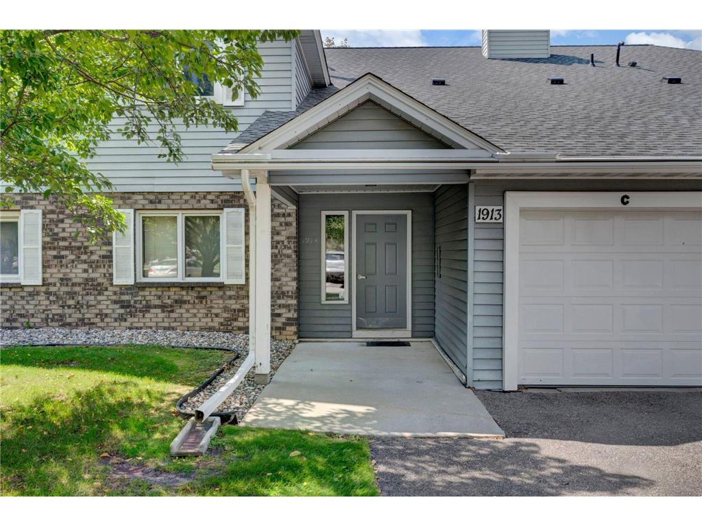 1913 Fox Ridge Drive A, West Saint Paul, MN, 55118 MLS 6092177 Edina Realty