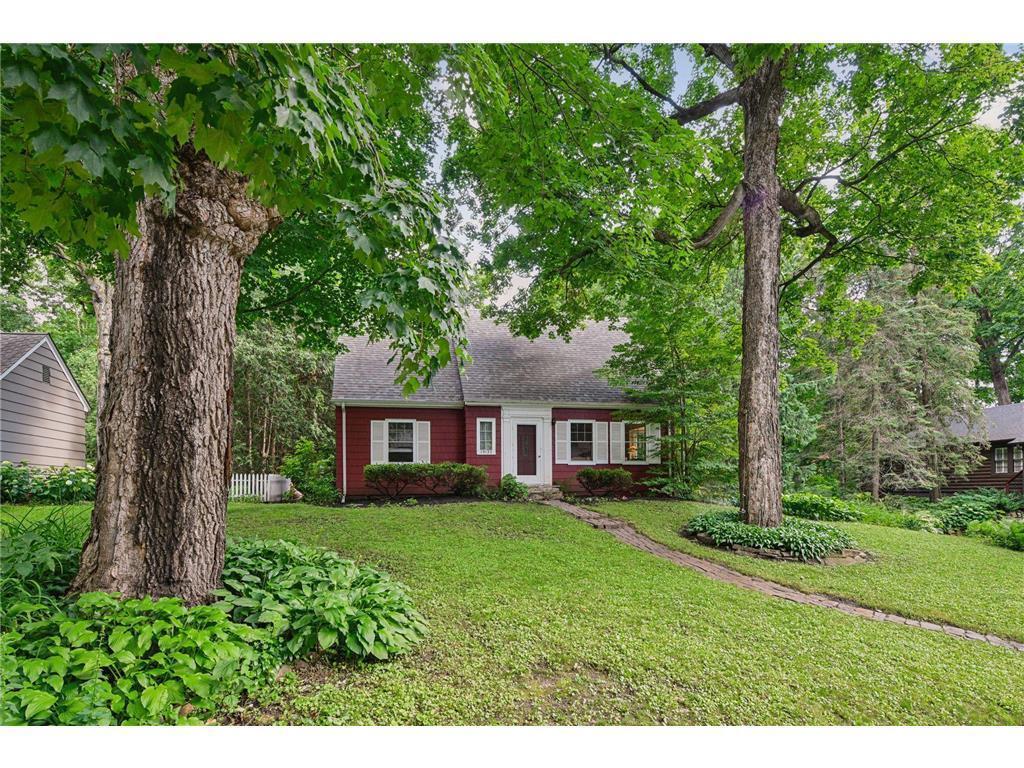 19135 Highland Avenue Deephaven MN 55391 6804899 image1