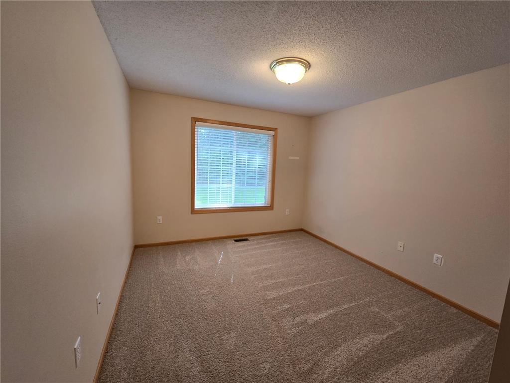 19136 Concord Court NW Elk River MN 55330 7103772 image21