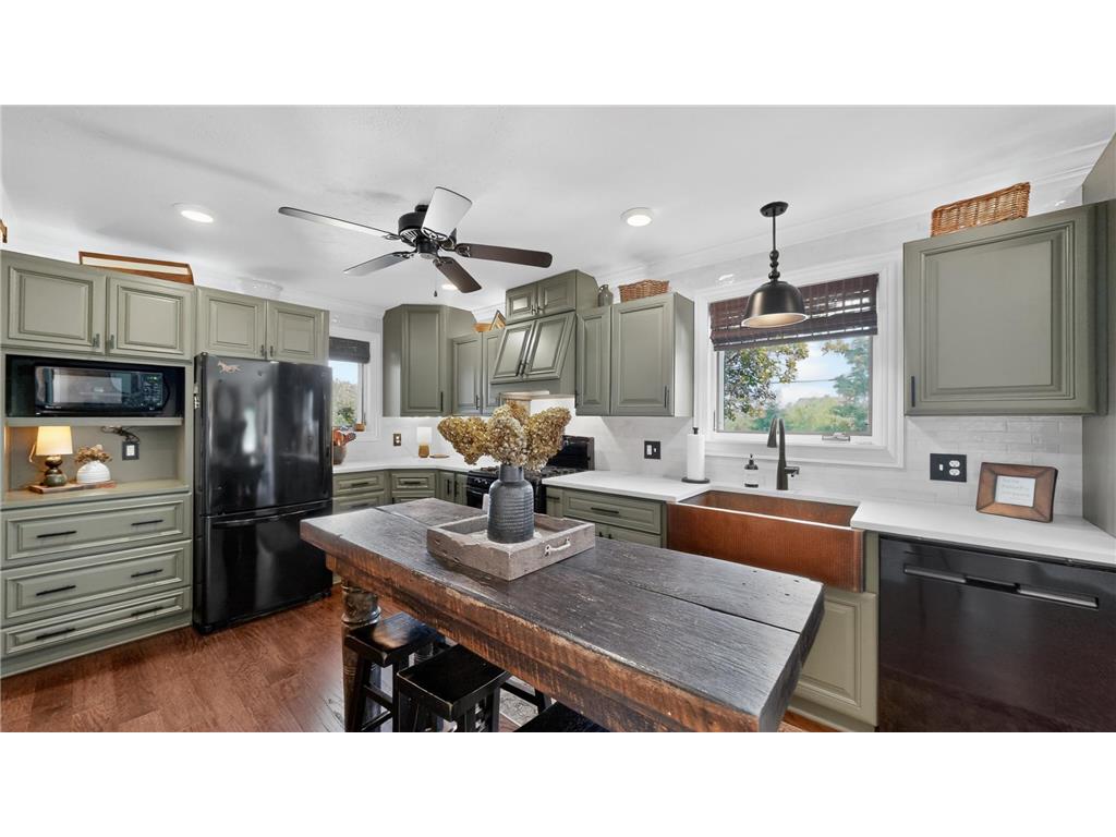 1914 12th Avenue NE Austin MN 55912 - Dobbins Creek 7089021 image29