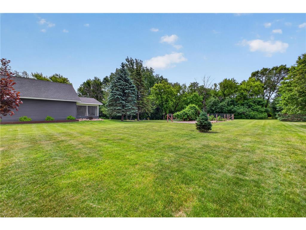 1914 12th Avenue NE Austin MN 55912 - Dobbins Creek 7089021 image3