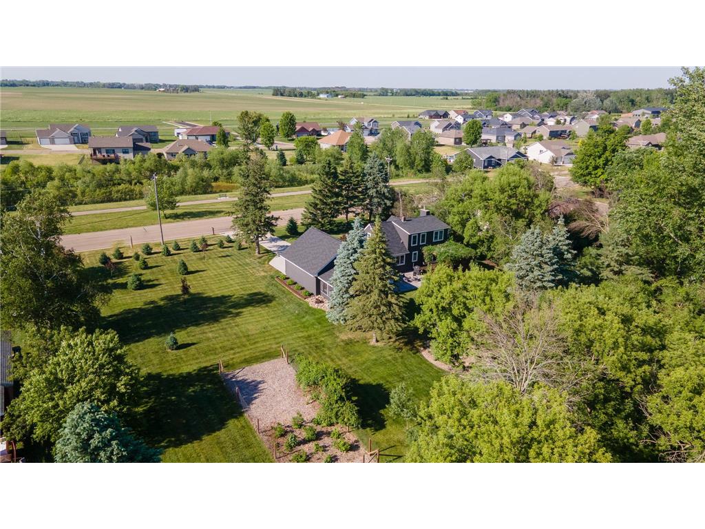 1914 12th Avenue NE Austin MN 55912 - Dobbins Creek 7089021 image66