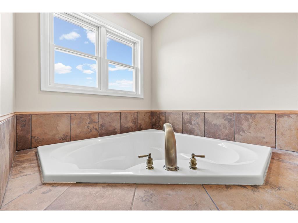 1914 261st Avenue NW Stanford Twp MN 55040 7077028 image32