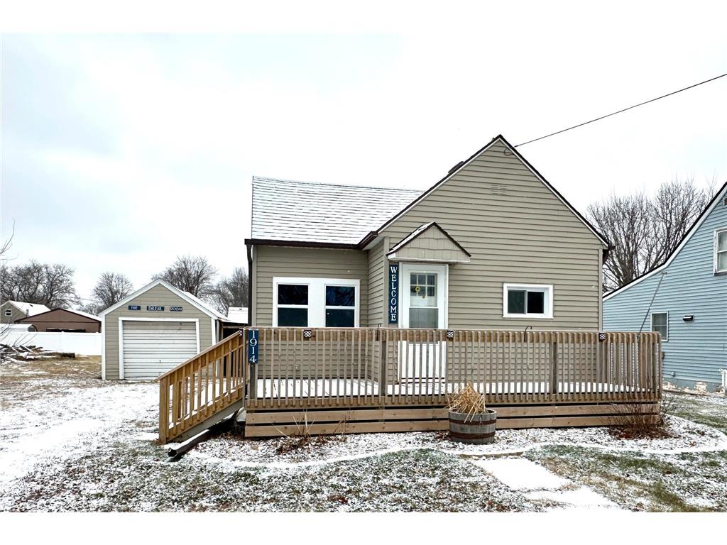 1914 3rd Avenue NE Austin MN 55912 6641660 image1