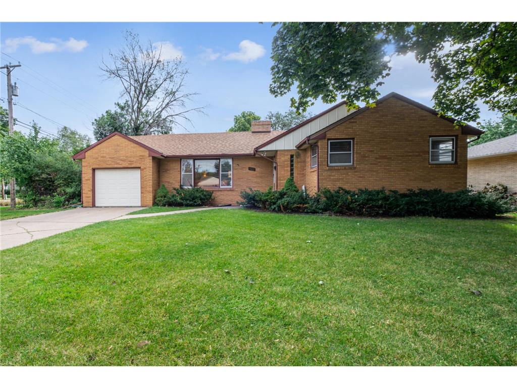 1914 Albert Street N Falcon Heights MN 55113 6599279 image1