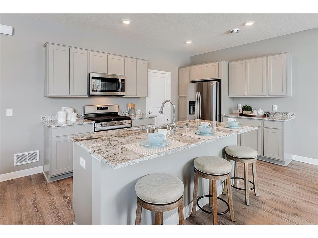 1914 Aloha Avenue Shakopee MN 55379 6310984 image1