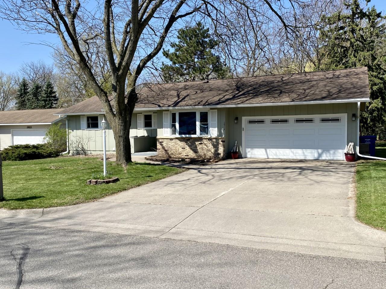 1914 Launa Avenue, Red Wing, MN 55066 MLS 5723989 Edina Realty