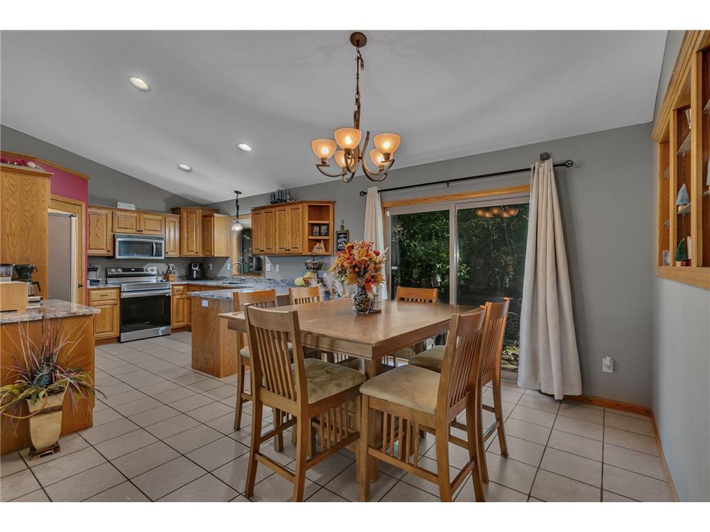 1914 N Benton Drive Sauk Rapids MN 56379 6801642 image2