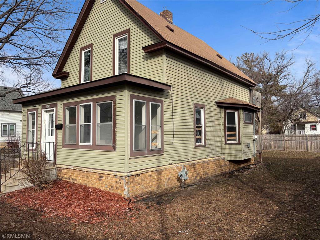 1914 Penn Avenue N Minneapolis MN 55411 7038230 image1