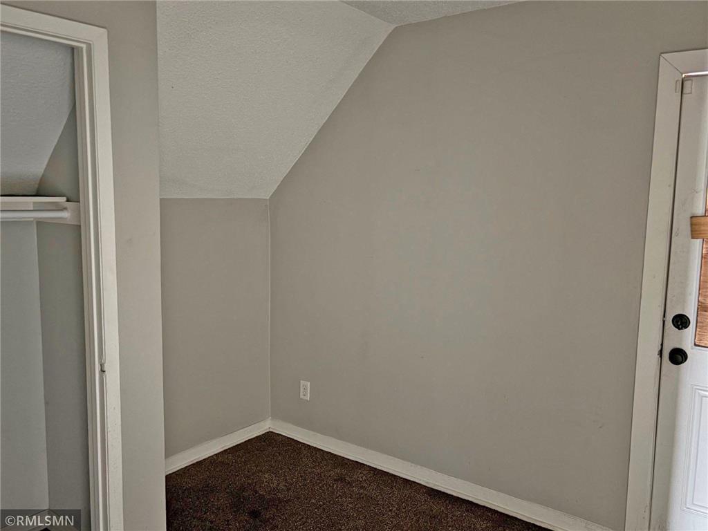 1914 Penn Avenue N Minneapolis MN 55411 7038230 image14