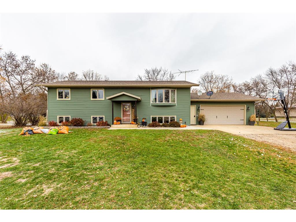 19146 7th Avenue S Hawley MN 56549 6454192 image1