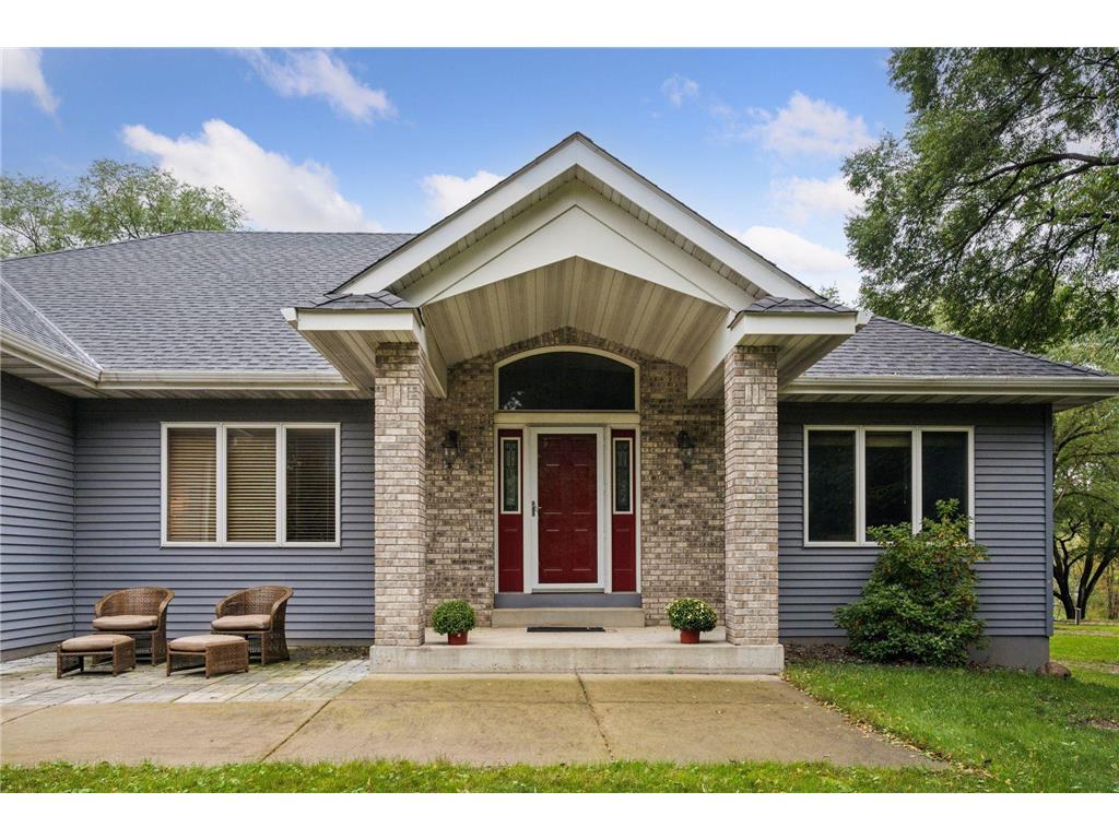 19148 Eaglewood Road Lynden Twp MN 55320 - Long Lake 6795528 image1