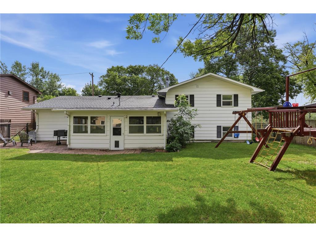 1915 11th Street S Moorhead MN 56560 7096675 image26