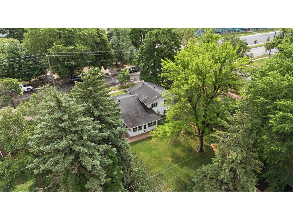 1915 11th Street S Moorhead MN 56560 7096675 image30