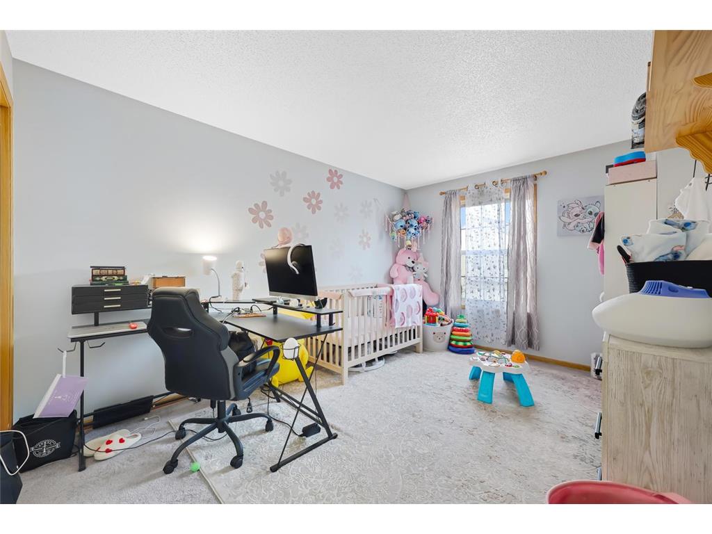 1915 Bluestem Lane Shoreview MN 55126 7066285 image23