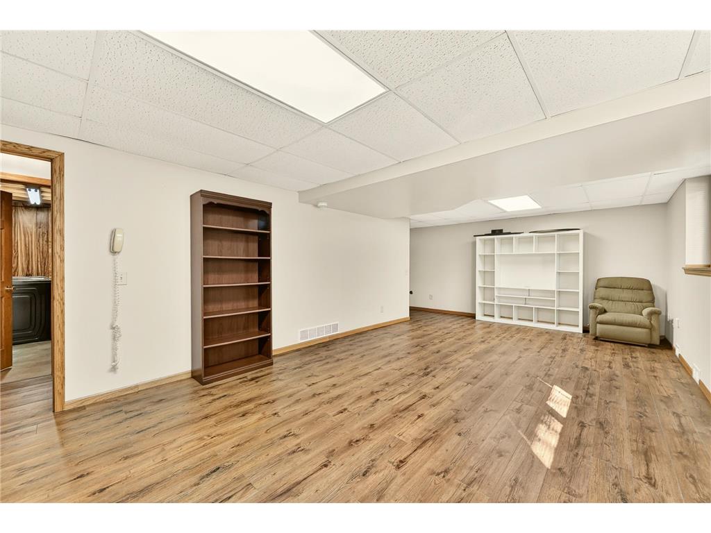 1915 Folwell Drive SW Rochester MN 55902 7076516 image24