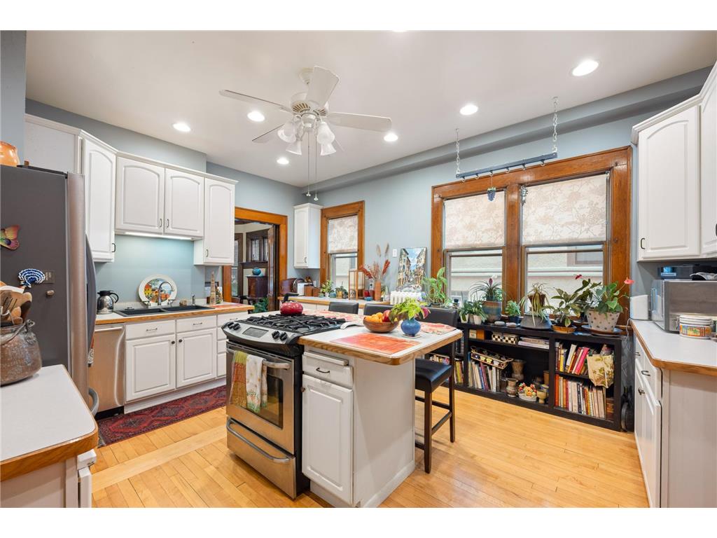 1915 Fremont Avenue S Minneapolis MN 55403 7062801 image16