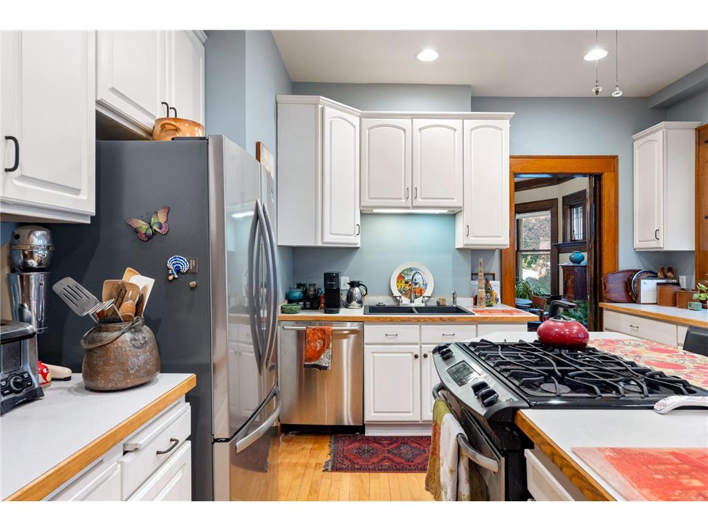 1915 Fremont Avenue S Minneapolis MN 55403 7062801 image19