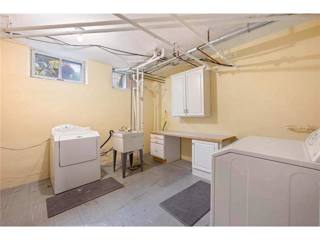 1915 Fremont Avenue S Minneapolis MN 55403 7062801 image63