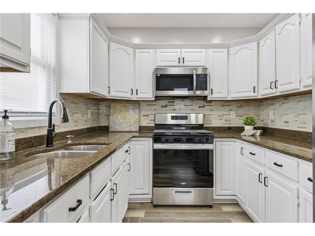 1915 Glenwood Avenue Minneapolis MN 55405 7086588 image10