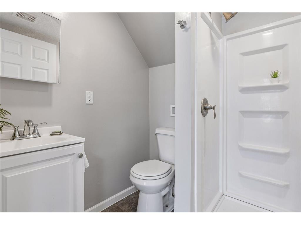1915 Glenwood Avenue Minneapolis MN 55405 7086588 image8