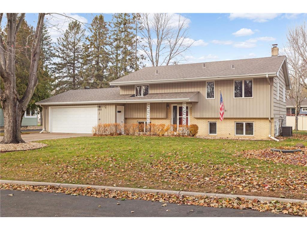 1915 Lombardy Lane White Bear Lake MN 55110 6459465 image1