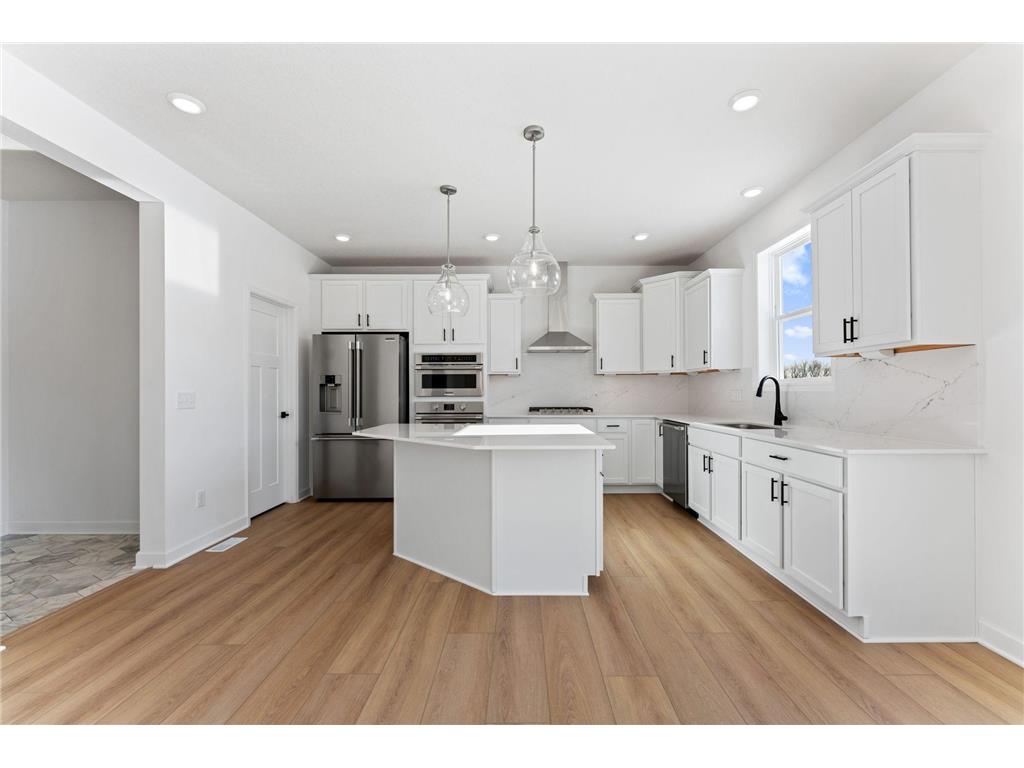 1915 Ravine Road Carver MN 55315 7038333 image1