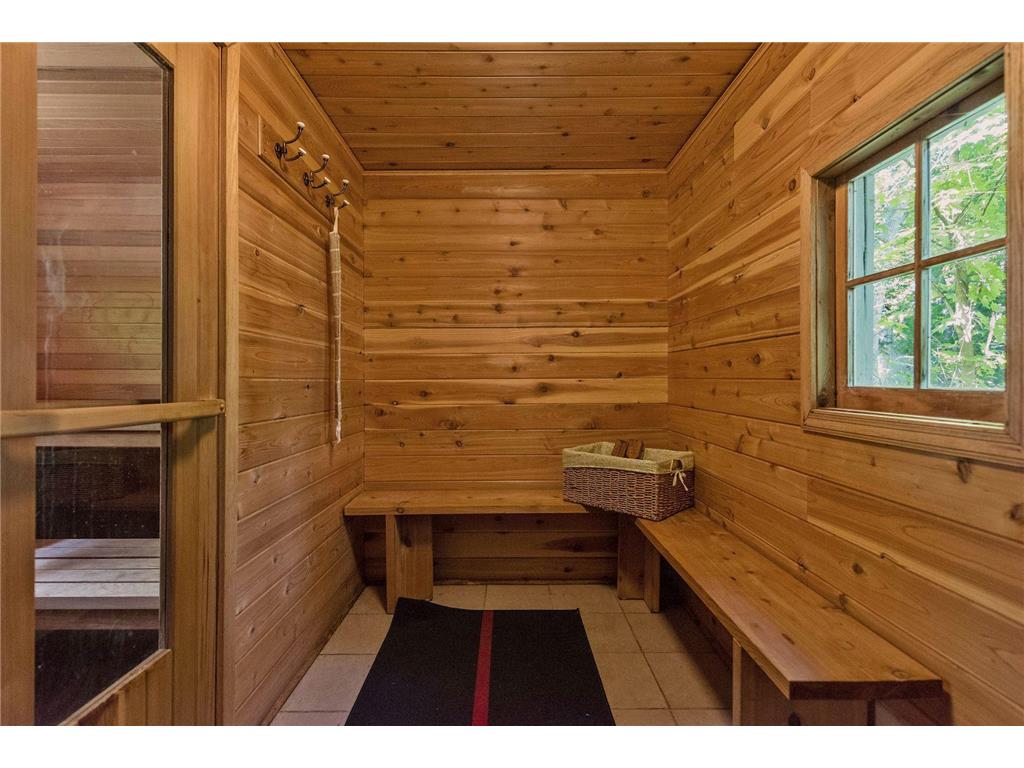 19155 Ramsey Road Deephaven MN 55391 - Lake Minnetonka 7072300 image30