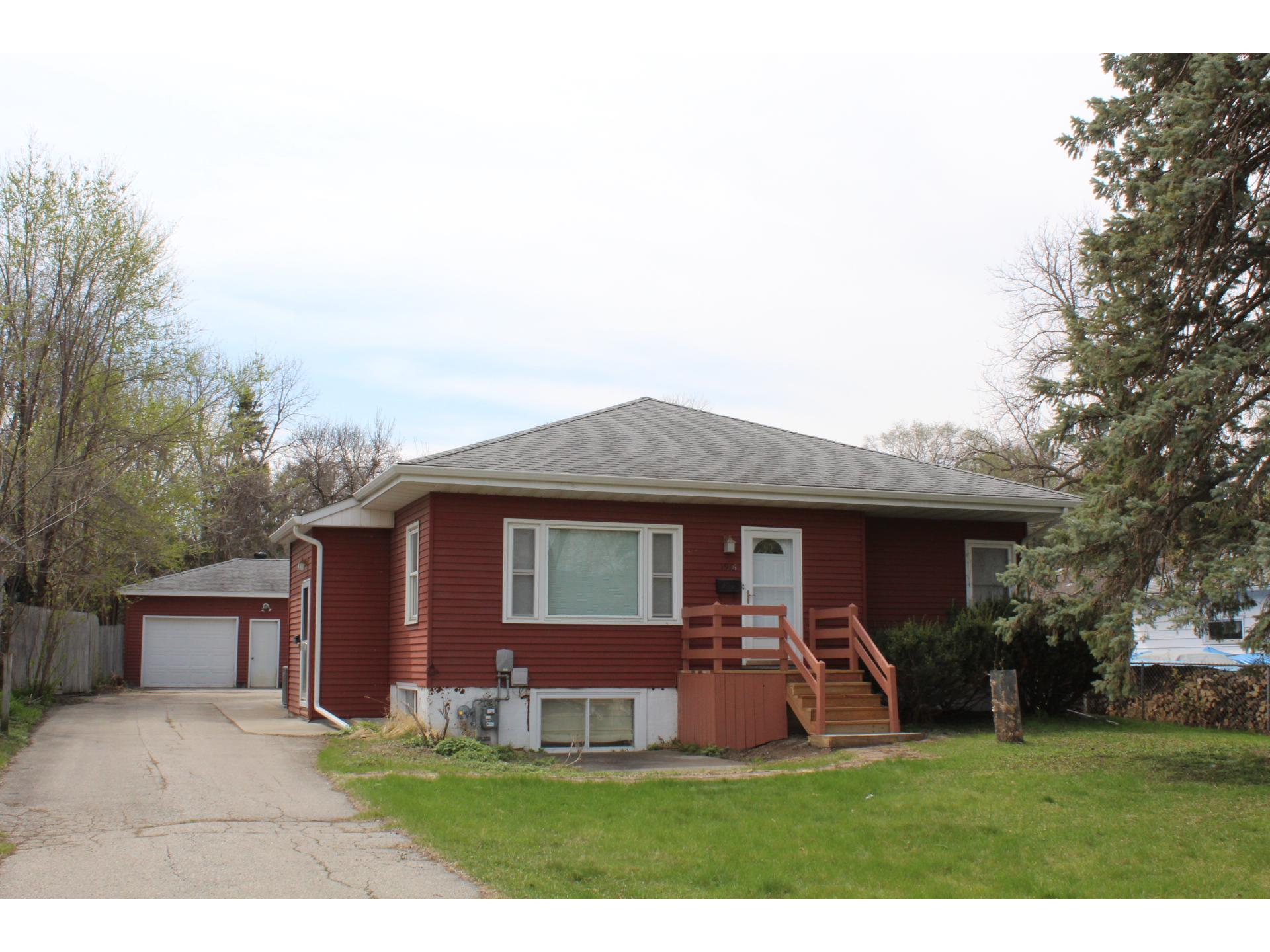 1916 3rd Street SW, Rochester, MN 55902 MLS 6133866 Edina Realty