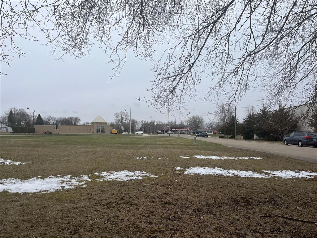 1916 E Main Street Albert Lea MN 56007 6696620 image6