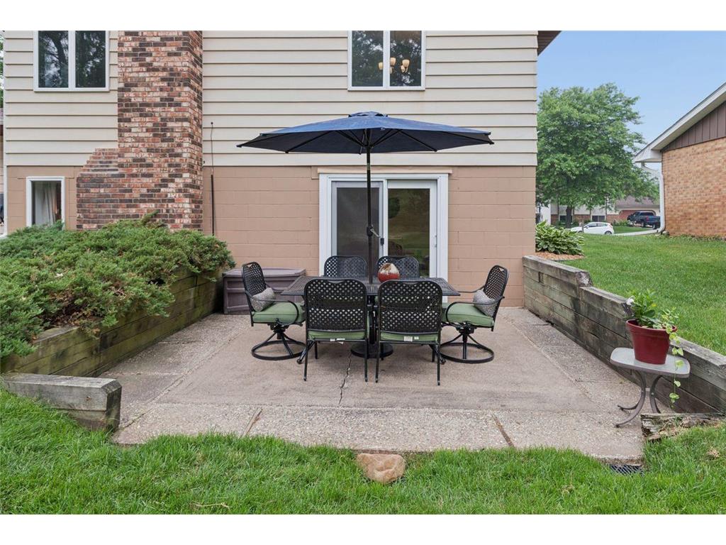 1916 Evergreen Echo Woodbury MN 55125 7052779 image25