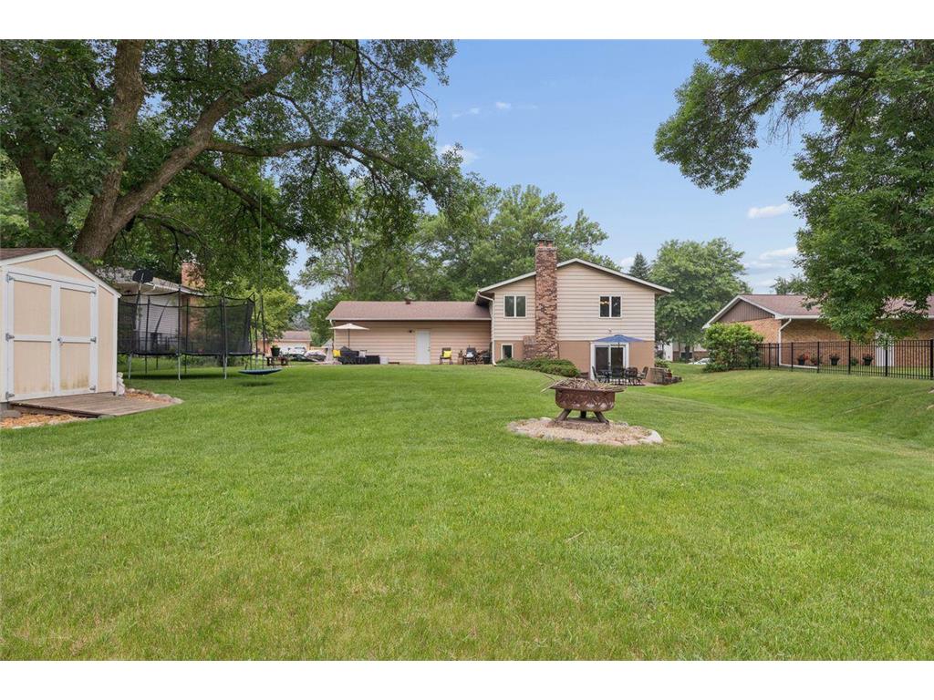 1916 Evergreen Echo Woodbury MN 55125 7052779 image27