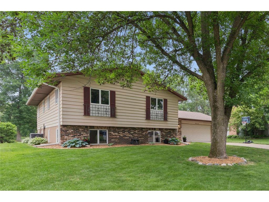 1916 Evergreen Echo Woodbury MN 55125 7052779 image29