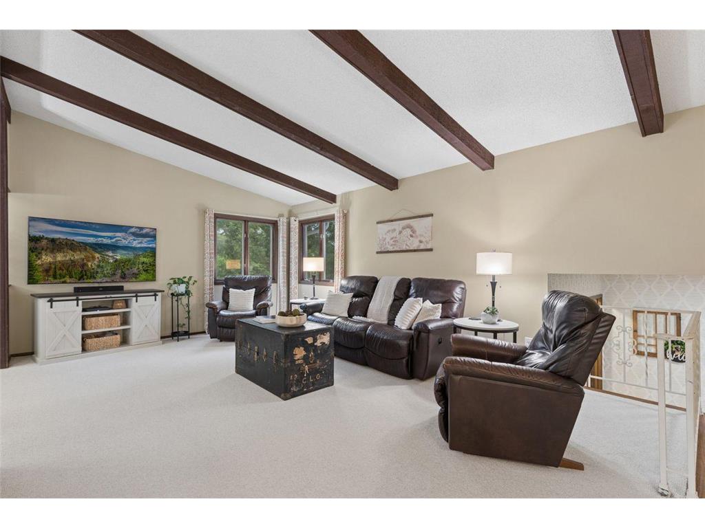 1916 Evergreen Echo Woodbury MN 55125 7052779 image4