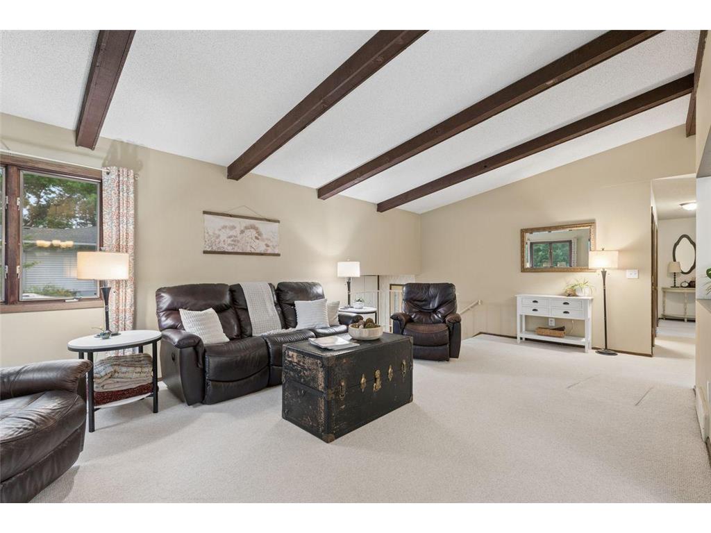 1916 Evergreen Echo Woodbury MN 55125 7052779 image5