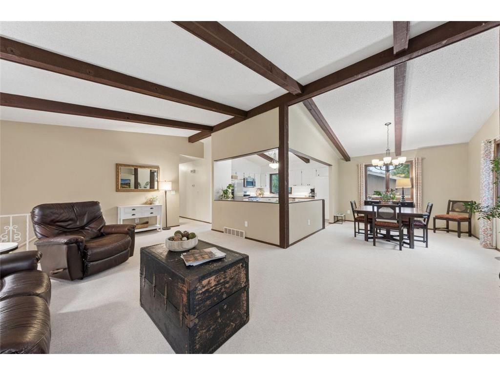 1916 Evergreen Echo Woodbury MN 55125 7052779 image7