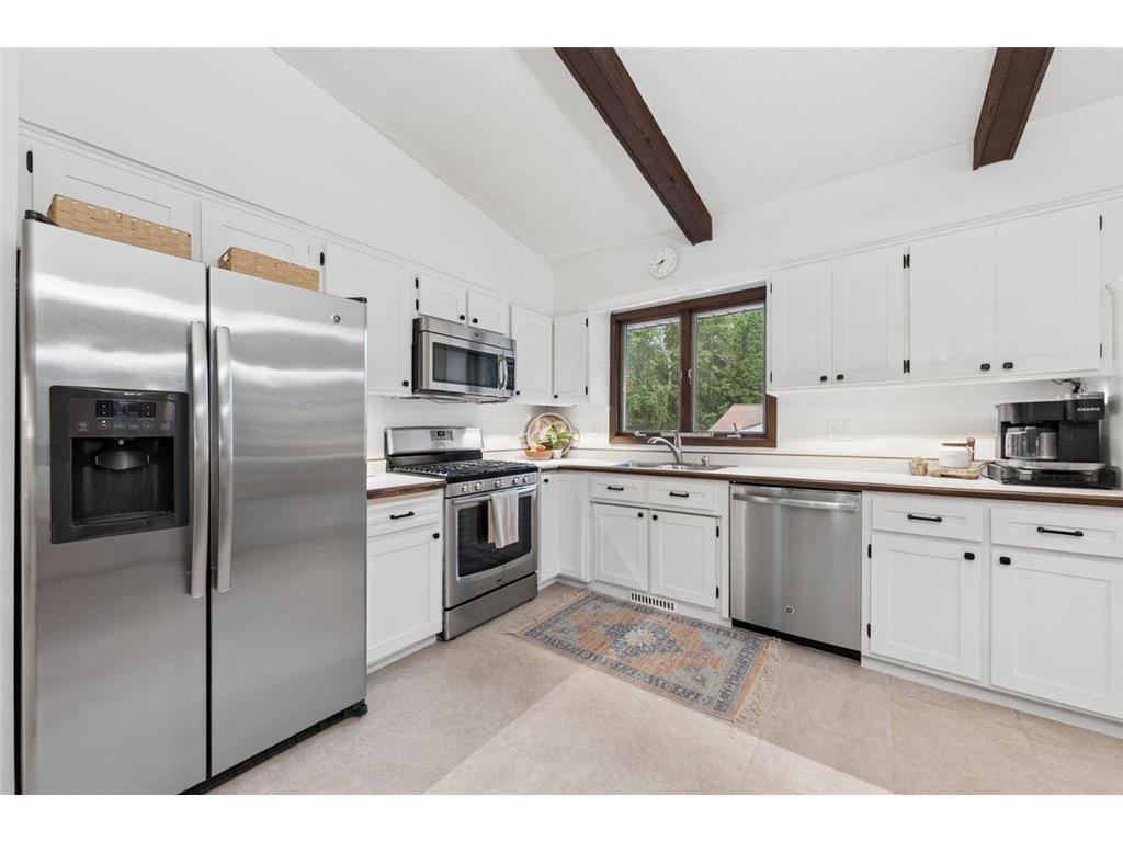 1916 Evergreen Echo Woodbury MN 55125 7052779 image8